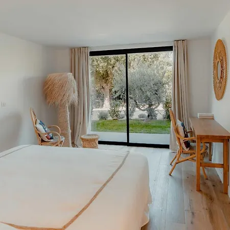 Sumptuous Contemporary - Gassin Hills - 6br12p * Saint-Tropez