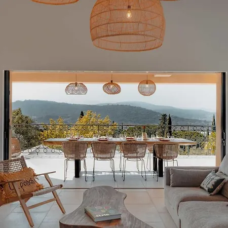 Sumptuous Contemporary - Gassin Hills - 6br12p * Saint-Tropez